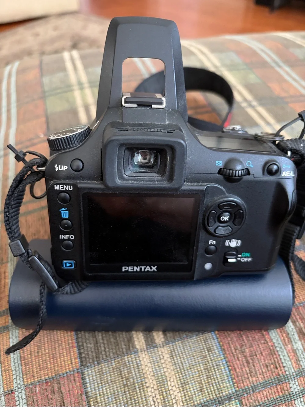 Pentax K 100 DDSLR camera plus original Pentax 18–55 mm kit lens. Tested working